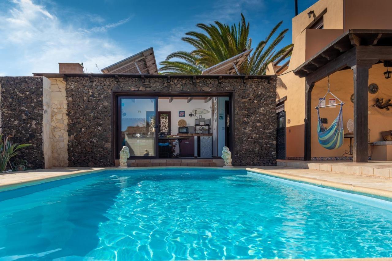 Maravilla Piscina Climatizada Villaverde (Fuerteventura)